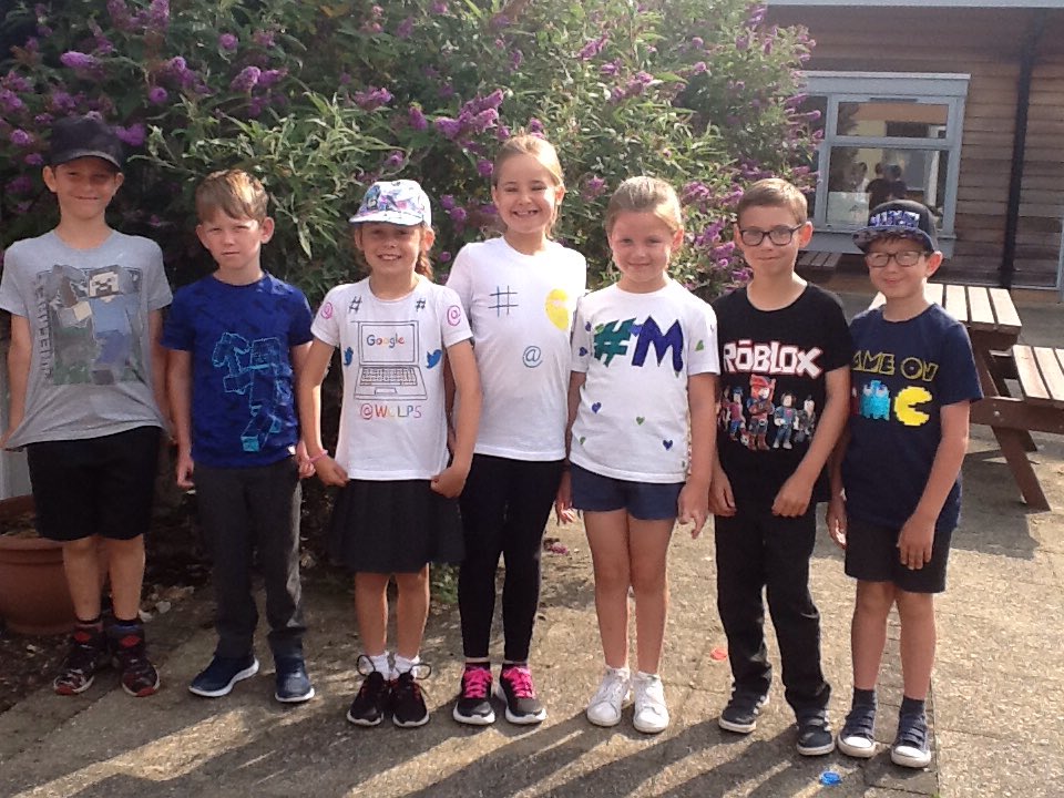 wclpsyear3's tweet photo. All ready for our sponsored walk #kirimaschool #newcomputers #3T https://t.co/qyBQSrpFaR