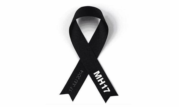 AniShakari's tweet photo. #Onthisday 5 yrs ago #MH17 flight with 298 passengers on it, among them Dr. Joep Lange @JoepLangeInst, his partner J. van Tongeren, other #AIDS researchers & activists, on their way to the @iasociety Conference in Melbourne, was shot down above E. Ukraine
#CallingForJustice #RIP https://t.co/l9MiaV7EHV