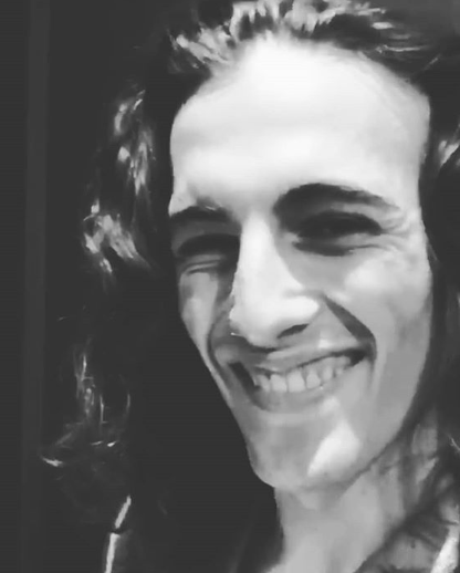 Sara2211___'s tweet photo. INNAMORATA PERSA. 😍

#Maneskin #damianodavid #dd #loveofmylife #happiness #quantoseibello 💗 #cuoremio 💗 https://t.co/Ngw5DWTigU