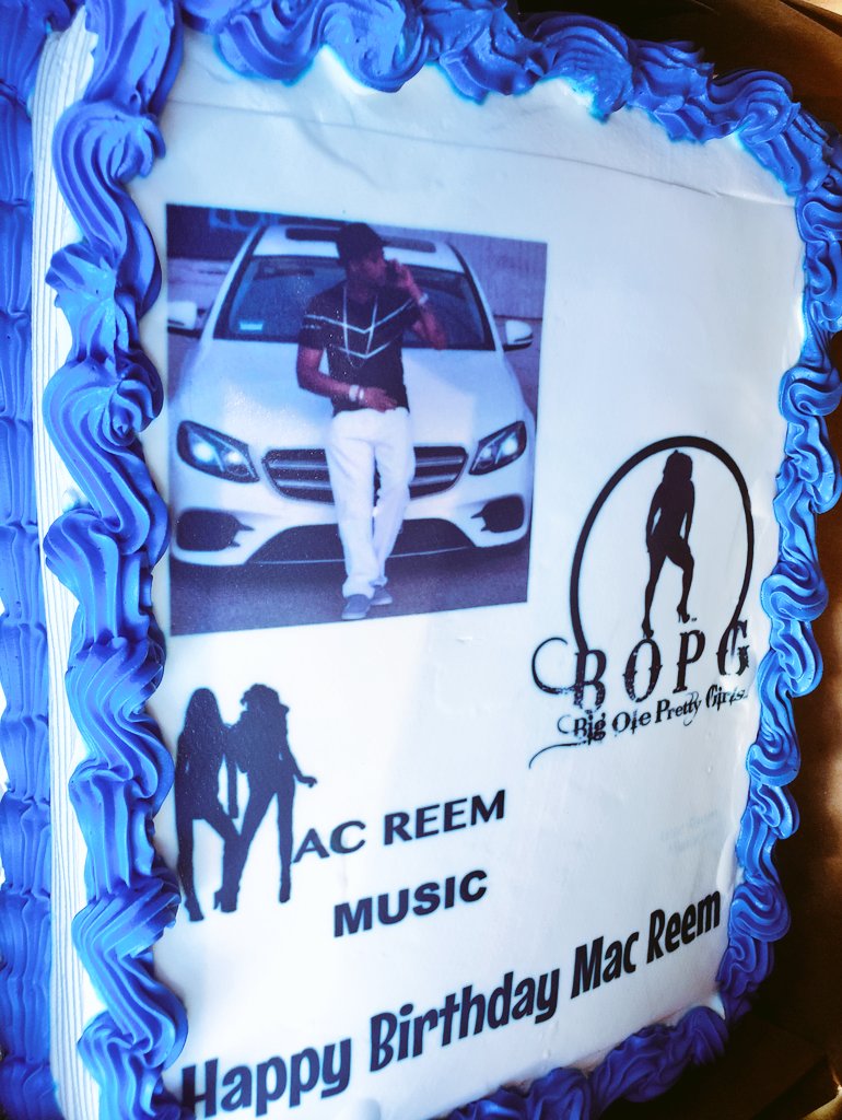 MacReemMusic's tweet photo. Its My Bday Cancer gang ♋♋♋ https://t.co/9JYm1dshFO