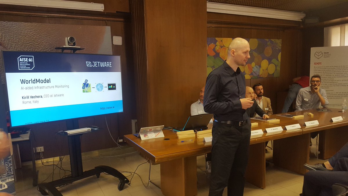 LazioInnova's tweet photo. La startup #Jetware che propone un tool di monitoraggio capace di essere applicato su tipologie multiple di infrastrutture e sorgenti di dati attraverso Digital Twins #challenge @RegioneLazio @e_geos @telespazio @ASI_spazio #comunitainnovatori https://t.co/JfrBkNnPzE