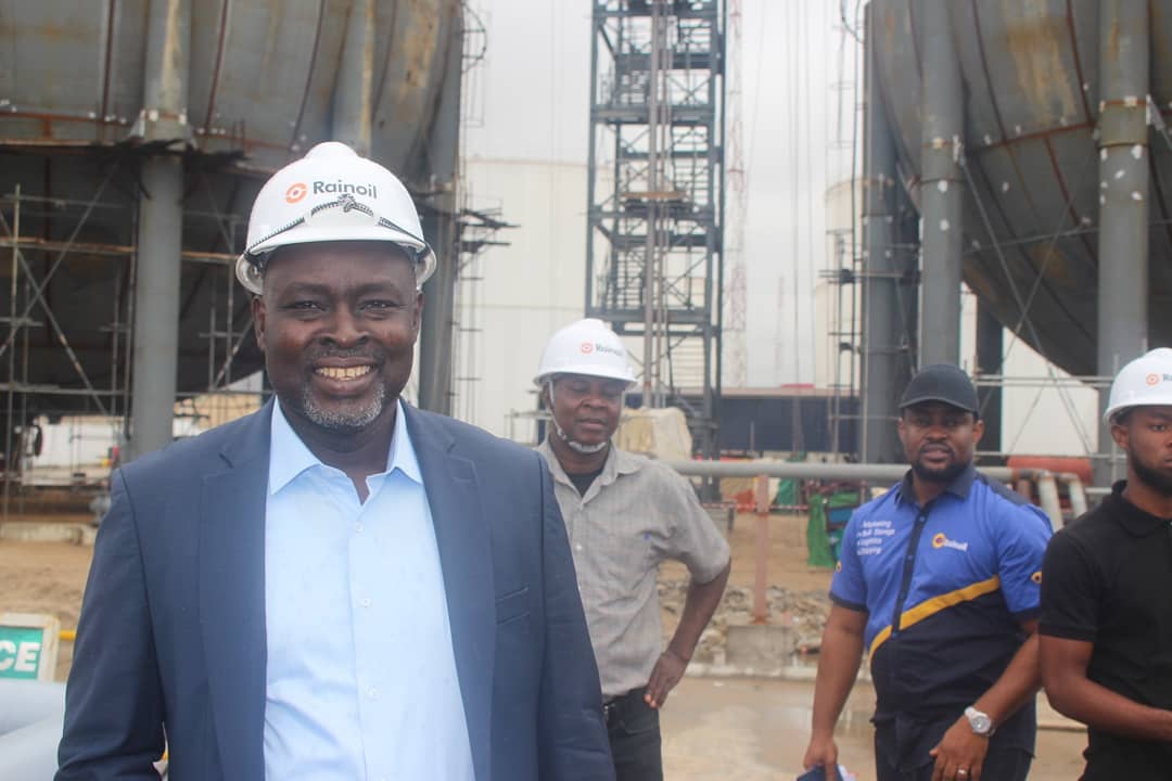 RainoilLimited's tweet photo. We enjoyed another exciting site visit to our 50-million litre facility in Ijegun. The facility will also hold an 8000MT LPG storage facility.

#Rainoil #RainoilLimited #CreatingSuperiorValue #OilAndGas #Energy #Downstream #Nigeria #Ijegun #ProjectIjegun https://t.co/5SZCEqpTpk