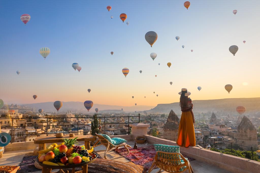 Chansworld_5288's tweet photo. 🇹🇷🇹🇷🇹🇷
Followed your heart to Cappadocia❤️🎈

#Chanbrotherstravel
#Turkey
#hotairballon
#Cappadocia https://t.co/fGUKy1H4l9