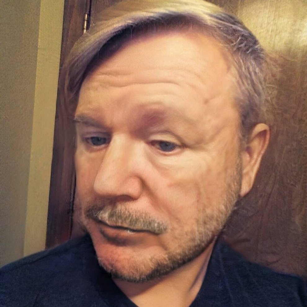 DeebNathane's tweet photo. @Jack_Septic_Eye Me I look like my grandfather. Youth has escaped us old timer @Jack_Septic_Eye https://t.co/uA6JTbq4UH