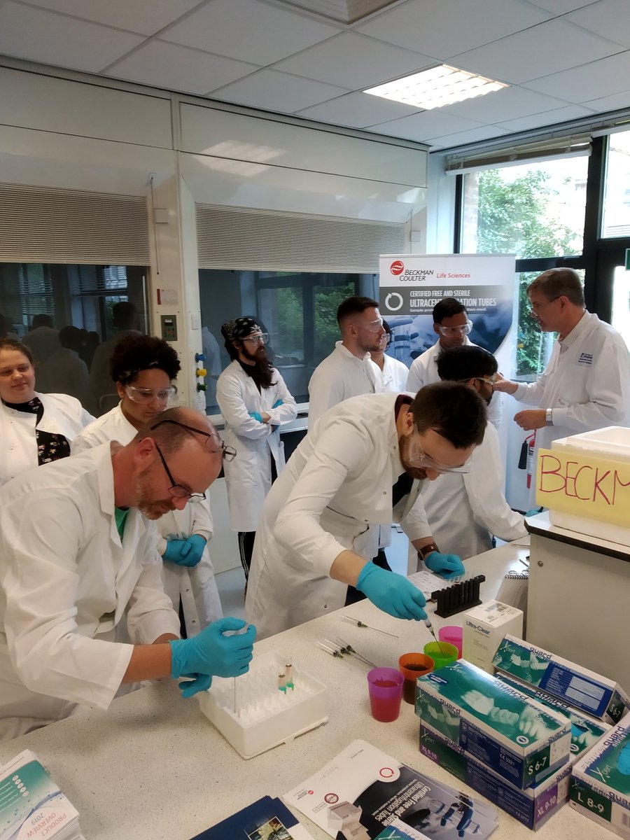 Hands on experience for delegates of setting up gradients for #extracellularvesicle isolation. Day 2 of #UKEVSS19 Isolation techniques @UKEVSoc