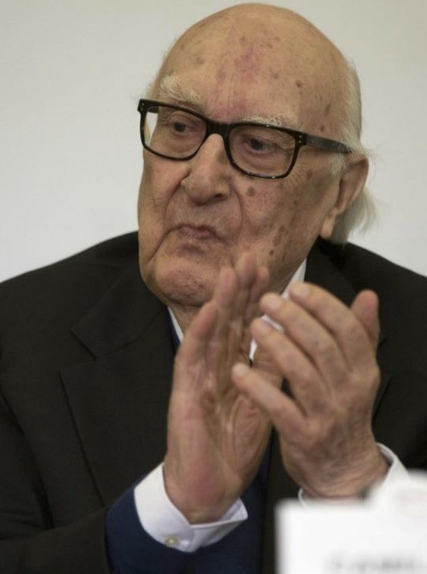 Ai grandi che ci lasciano ma non ci lasciano.
Quando il ricordo supera la mancanza. 👏🏻👏🏻👏🏻#Camilleri