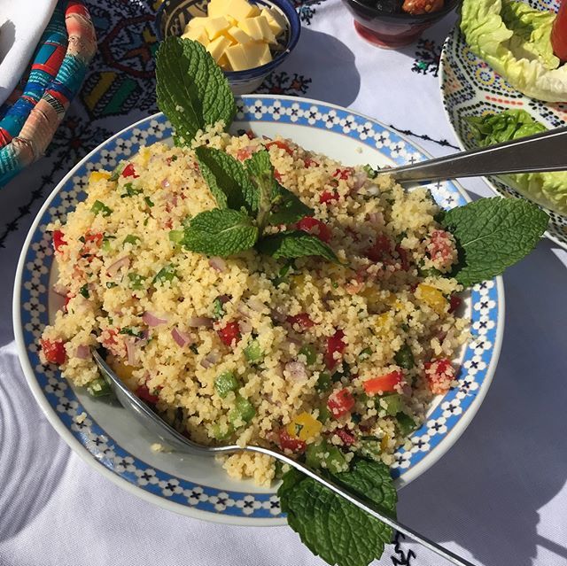 One of our favourite parts of hosting retreats in Morocco is seeing how much our guests enjoy the local cuisine!🍴
Fresh salads, tabbouleh and homemade bread feature daily on the lunch menu, the perfect light fuel for our gentle yoga practices and exp… ift.tt/2Lp4L6m