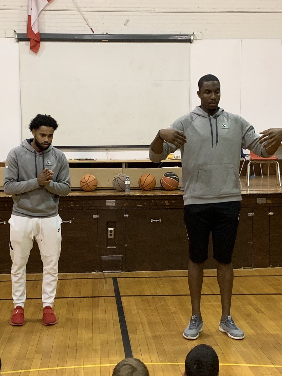 DSBN Summer H.E.A.T (@dsbnsummerheat) on Twitter photo Thank you <a href="/RiverLions/">Niagara River Lions</a> for coming to <a href="/ECSummerHeat/">Summer Heat</a> and spending time with our campers! Thanks for giving back to our community! <a href="/dsbn/">District School Board of Niagara</a> Thank you <a href="/RiverLions/">Niagara River Lions</a> for coming to <a href="/ECSummerHeat/">Summer Heat</a> and spending time with our campers! Thanks for giving back to our community! <a href="/dsbn/">District School Board of Niagara</a>