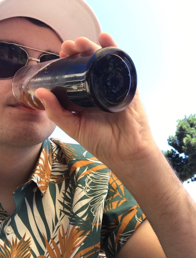 @NUSAJosh Don't ever come at me sideways ever again when you look like this and do drag queen shit.