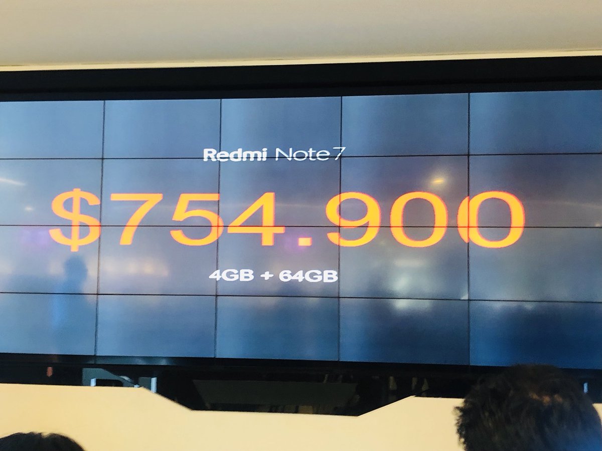MauricioJaramil's tweet photo. Llegó el #RedmiNote7 a Colombia, en alianza con @ClaroColombia. Un teléfono de categoría #NewPremium, con características de gama alta como la cámara de 48MP, y a un precio muy asequible. https://t.co/ryLWFwtquf
