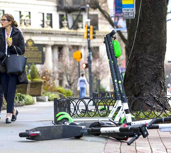 VistaGrowth's tweet photo. #Electricscooters have sparked both love &amp; hate. But will they be around for much longer?

https://t.co/r9geo0zkZC

#mobility #humancentereddesign #transformation #vistainsights #shortread #lime #bird https://t.co/WUXsK7wQLV