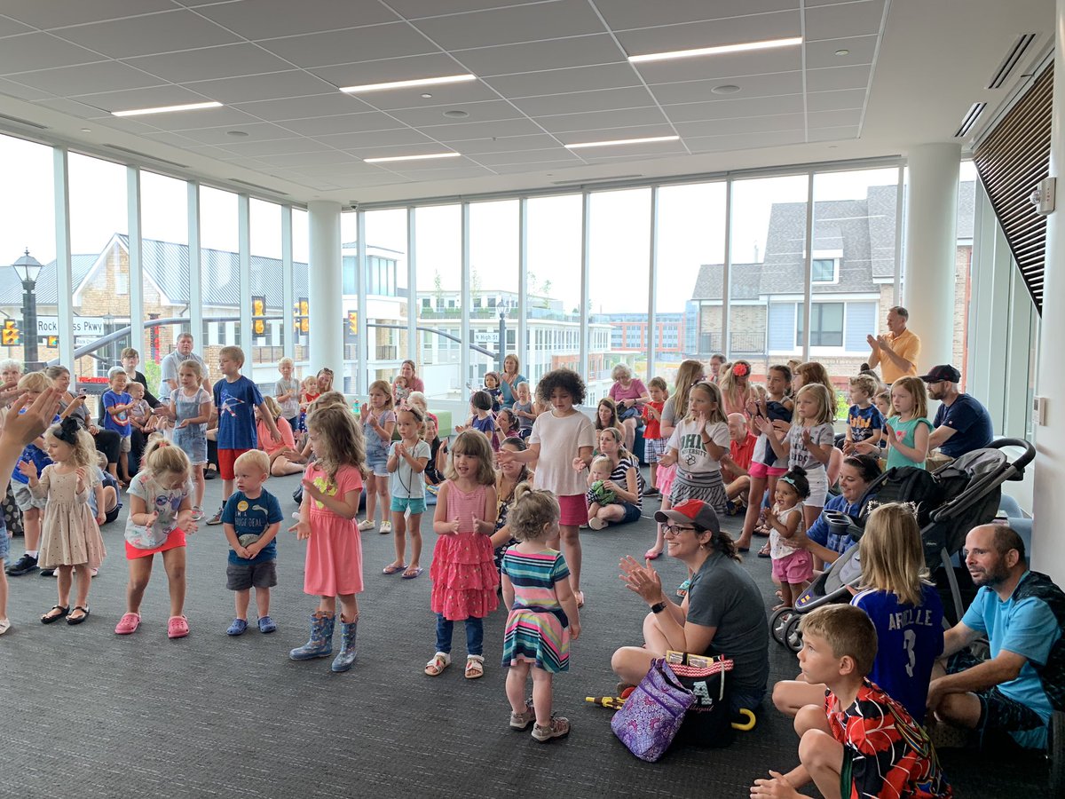 staclutz's tweet photo. Thank you, @columbuslibrary for hosting our story hour this week! We loved the tour of the new library and learning about the special details that were put into the new design. https://t.co/5ubYMuef6w