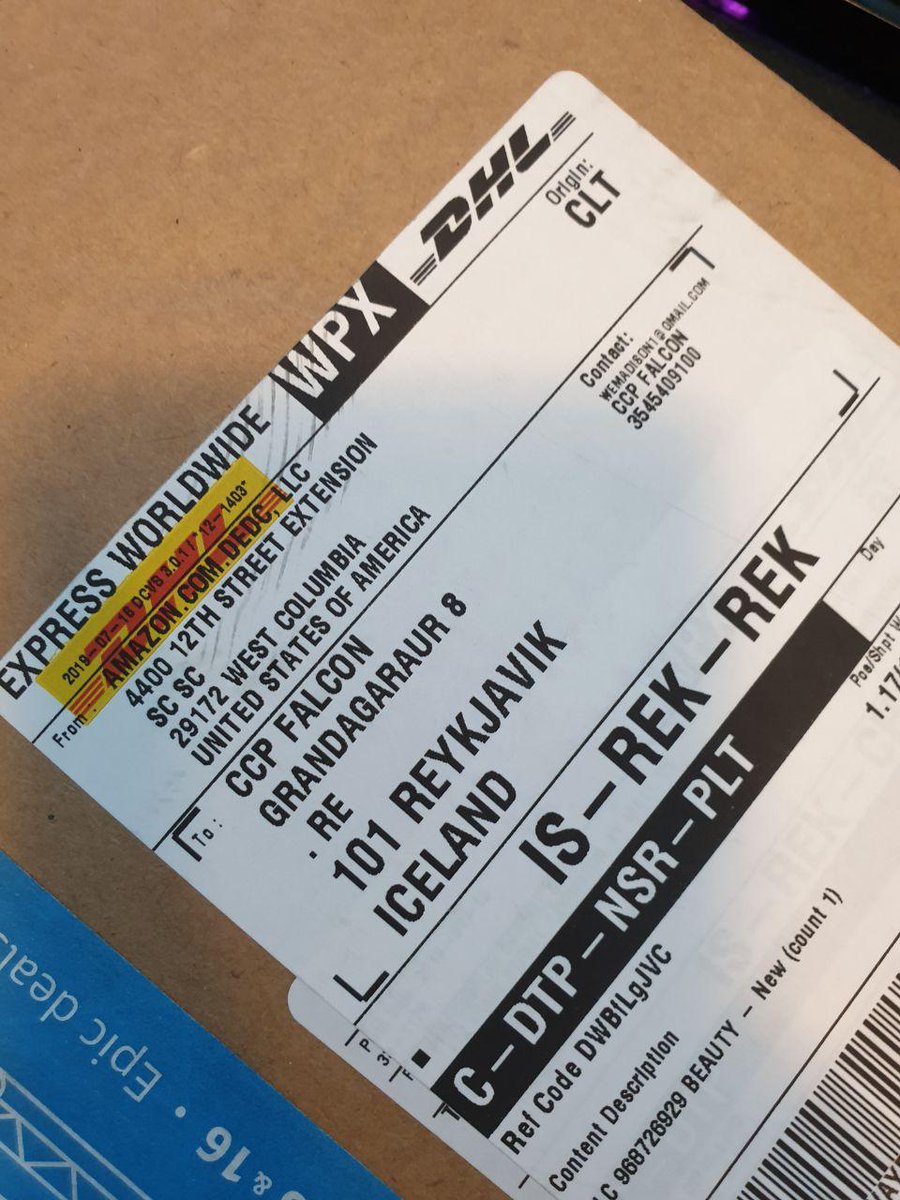Verone3784's tweet photo. I always get worried when I get packages sent to the office that are only addressed to "CCP Falcon".

I'm always concerned it'll be a bag of turds, or a nuclear device.

This was just hilarious though! First time I've had hair in more than a decade!

🤣🤣🤣

#tweetfleet https://t.co/qdNhLpN8VN