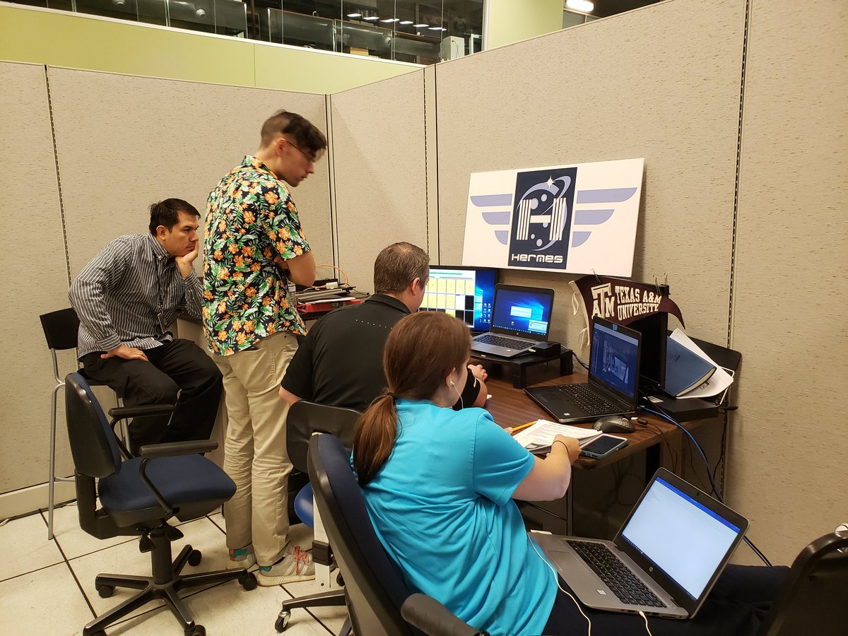 TSTAR_TX's tweet photo. Hermes activation complete!  Next step commanding system! @tamuetid @TAMU_ESET @TAMUEngineering @Astromaterials https://t.co/kD16EGr27H