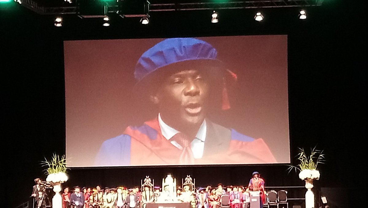 Geoff Thompson, chair of governors gives rousing closing remarks at #UELGrad2019