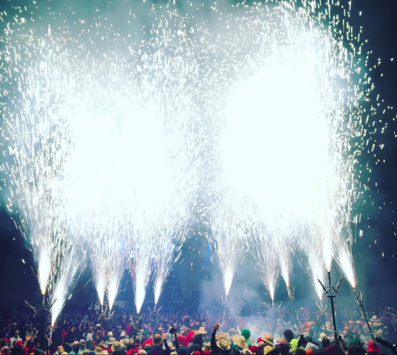 En l'edició d'enguany de l'#encesa tenim l'honor de convidar al <a href="/aquelarre_cerve/">Aquelarre de Cervera</a> i ja avisem que hi haurà foc, molt de foc! Ens veiem diumenge a les 19:00 davant del ajutament de Mataró! #somcultura #somMataró