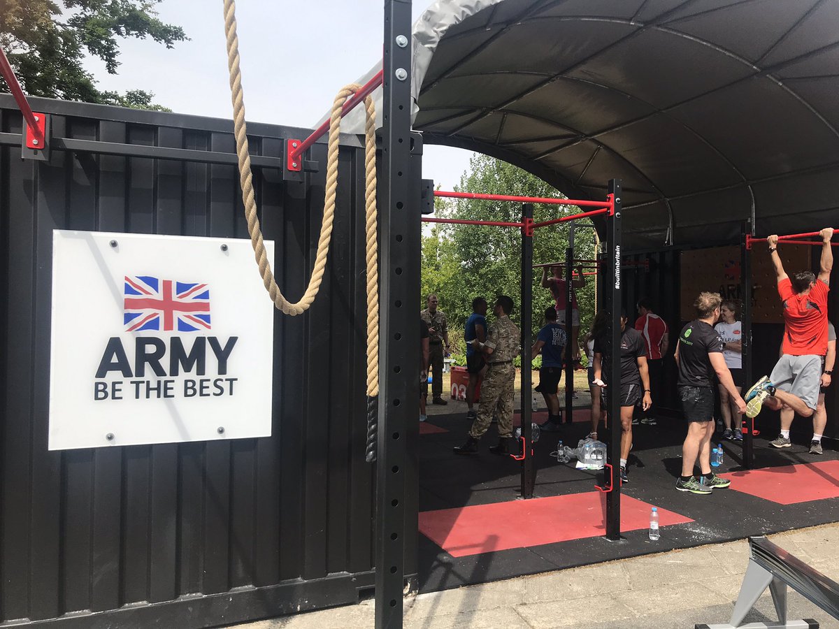 CartersCadence's tweet photo. Week 3 serving in the Army HQ...Superstars competition 💪

A welcome break from the IRTBs!

#challengecup #staffofficerlife #nomorepullups 

@RAPTC_Official @icsc_l https://t.co/EEhQB02rr1