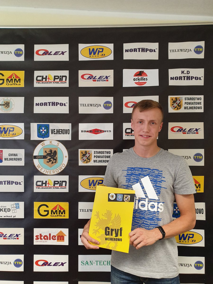 Bardzo nam miło oficjalnie powitać w Żółto Czarnej rodzinie Kamila Kankowskiego. Ten utalentowany obrońca przechodzi do nas na zasadzie transferu definitywnego z Gniewińskiego Stolema. Witamy!