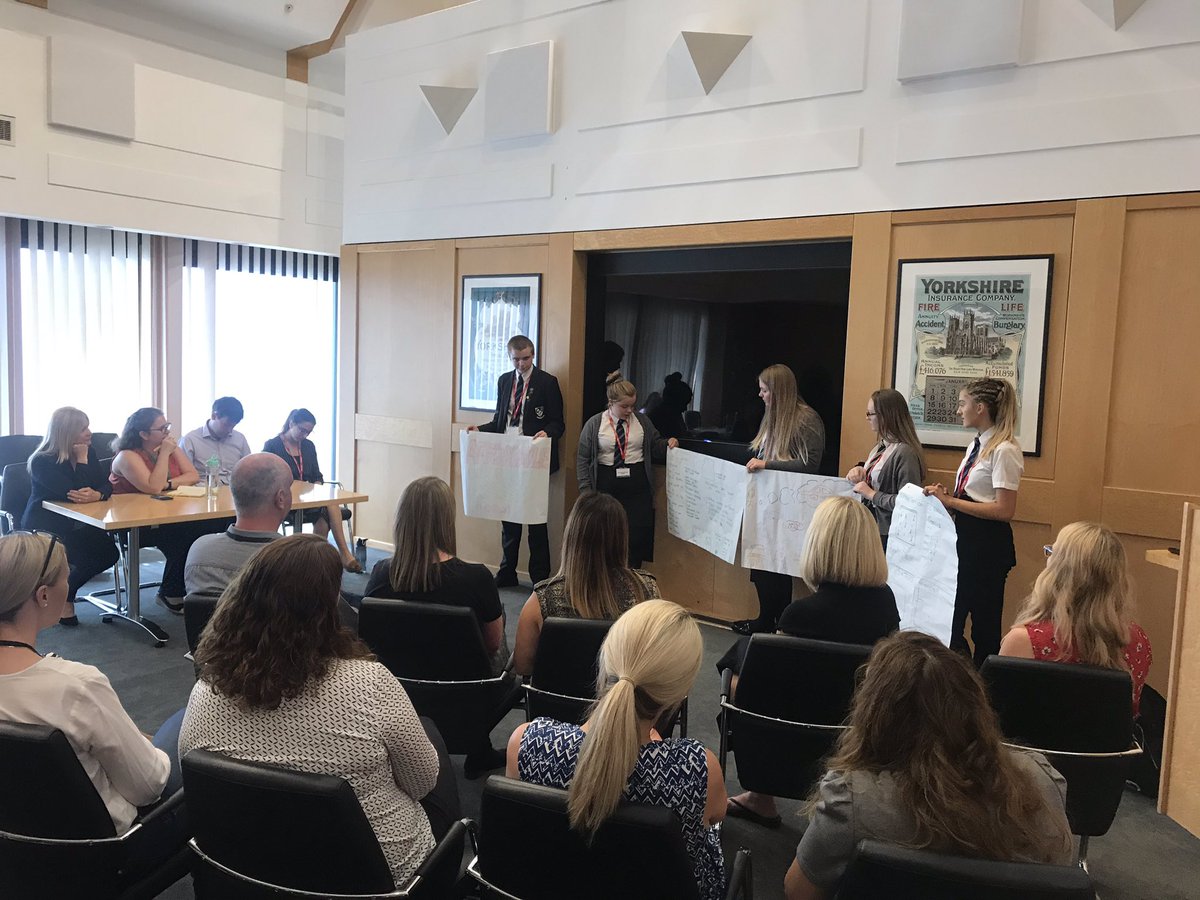 YorkCares's tweet image. Brilliant presentations from both teams from @SelbyHigh. Innovative products presented excellently by all team members. A big thank you to @avivaplc and @FutureHY for working on this #ProjectDare with us, it’s been great!