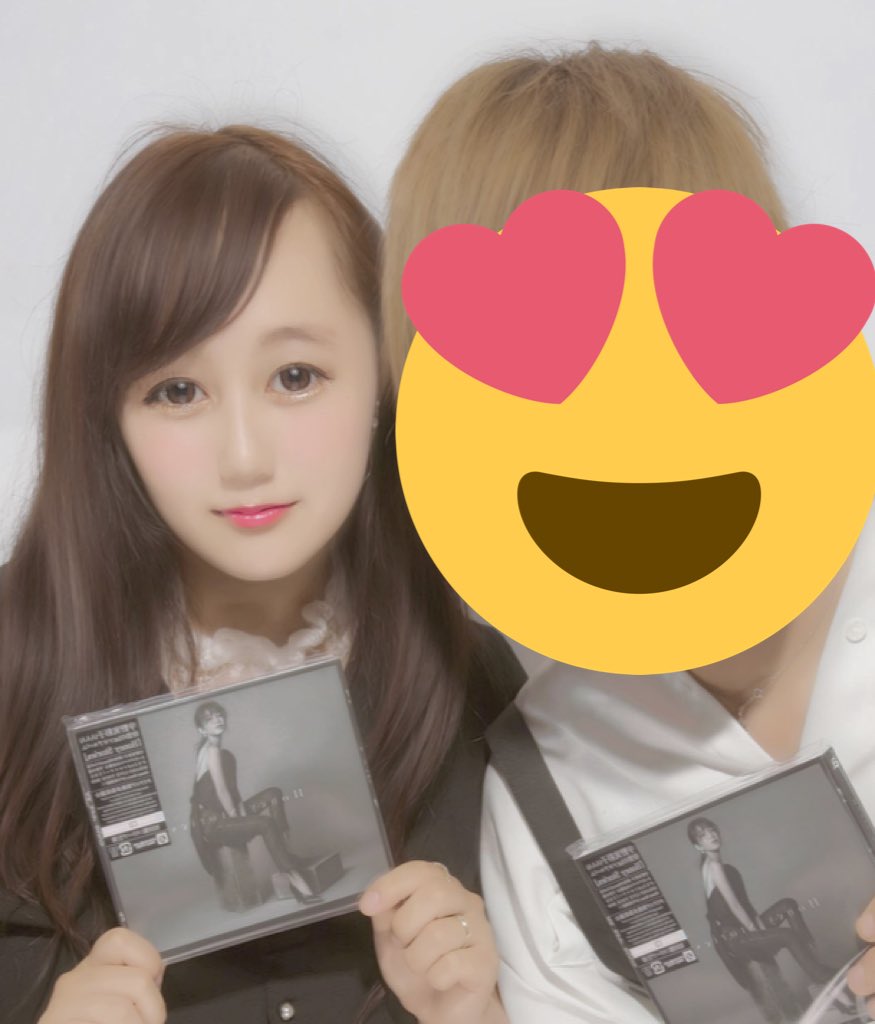 れ い か 1枚目は中二の時 結構努力して今がある プリクラの進化もあるけど 元々左目は一重だったよ 人は変わろうと思えば変わることができるし自分に自信持てるように頑張りたい 宇野実彩子がいるから頑張れる理由になる これからも頑張ろうう