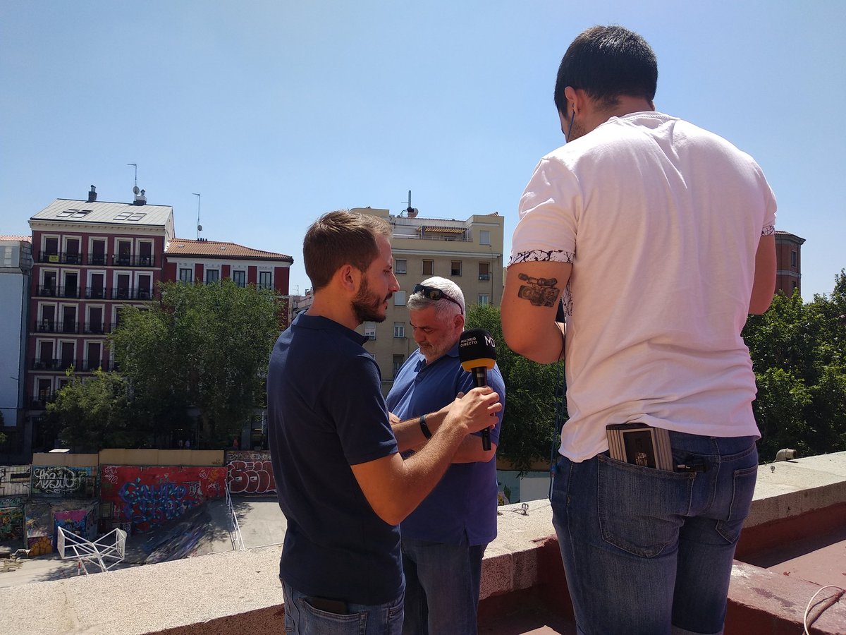 Desde la cúpula del <a href="/MercadoCebada/">MercadoDeLaCebada</a> Con <a href="/MadridDirecto/">Madrid Directo</a> para hablar del inicio de las obras del Polideportivo de La Cebada!