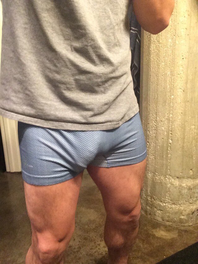 @bulge_gay. 