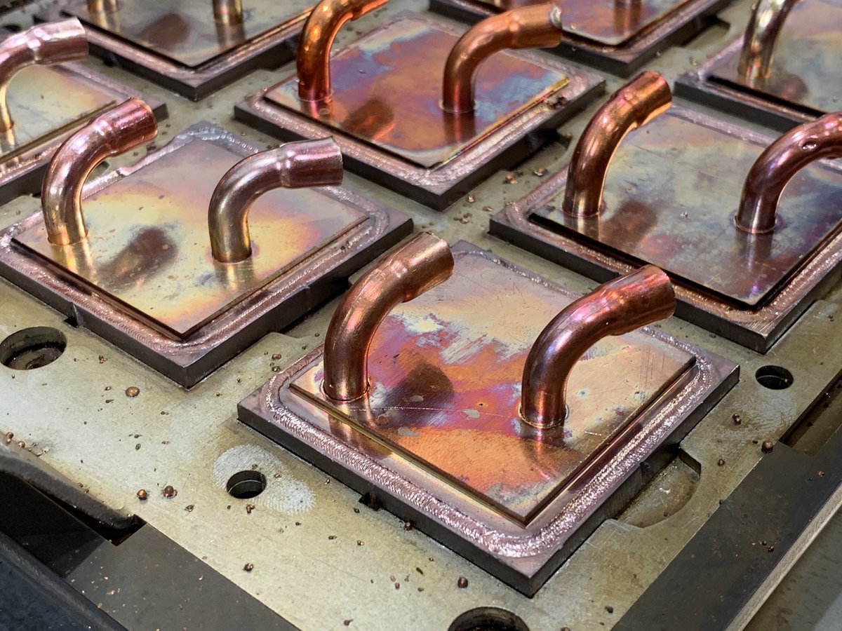 olesovhcom's tweet image. How the waterblock is welded ?
#OVHcloud