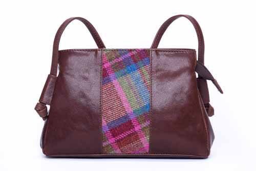 Leather_Guild's tweet photo. Today’s the last day of this years @Home_And_Gift and its almost time for for us to head home...
you still have time to come and see our range of beautifully made leather and tweed bags.
You'll find us in Hall C at Stand 32
#luxuryleather #leatherbags #islaytweed #homeandgift19 https://t.co/bt28zcy4lu