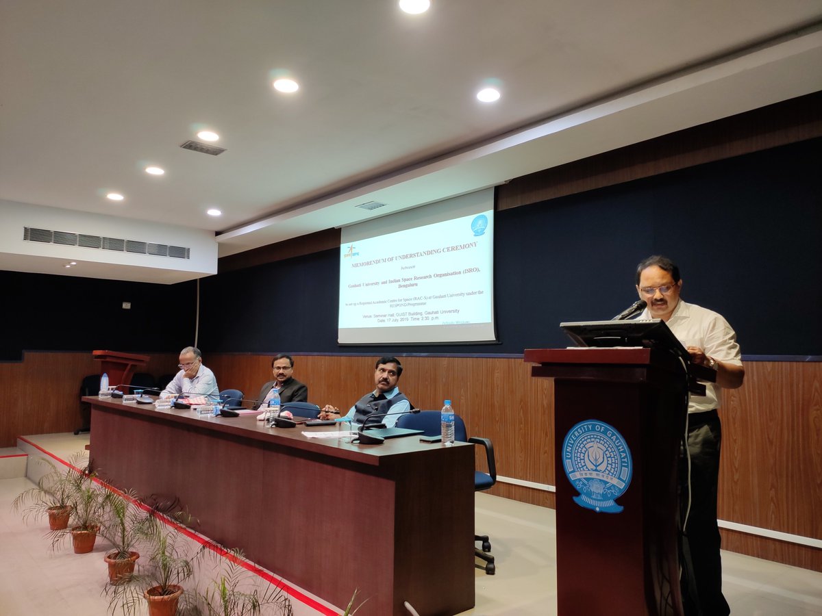 GauhatiUniv's tweet image. Memorandum of Understanding (MoU) signed Between
Indian Space Research Organisation (ISRO) and Gauhati University on 17/07/2019