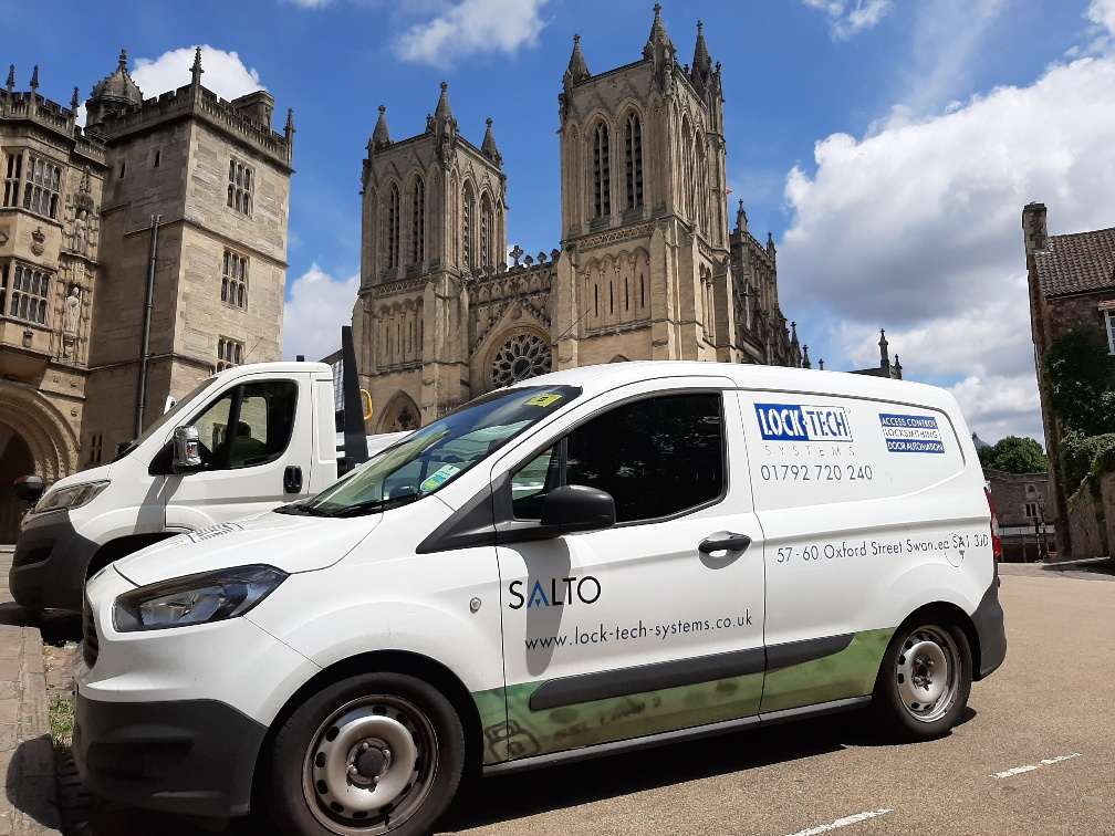 Lock_Tech's tweet image. It's been fantastic to work at @BristolCathedra this week :) #accesscontrol #Bristol #BristolCity #England #Church #cathedral #locktech #fordtranit #Ford