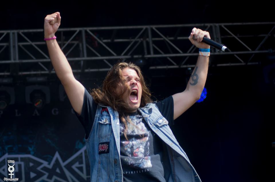 Dioses del Metal tweet media