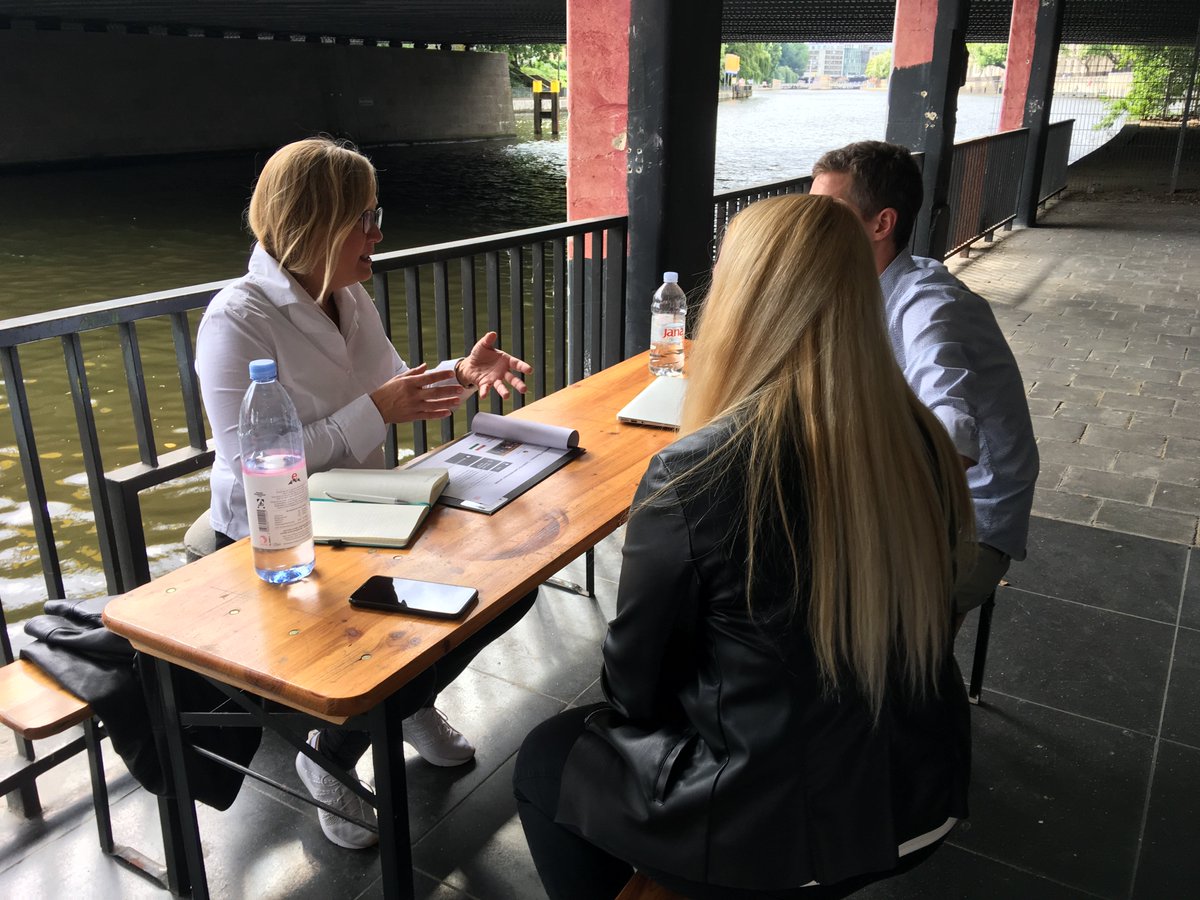 dbmindbox's tweet photo. A big Thank You to mentors @nanou_ @fleipelt @TanjaMunich & Gerd Berghold for the valuable support of our startups #CordianLegal #GamesforBusiness @zapienstribe #outsmartai @SigmaRail during yesterday's mentoring session! https://t.co/YnTWzwiUTY