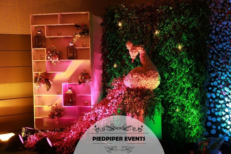 piedpipereventz's tweet photo. #weddingdecor by @piedpiperevents 
#decor #weddingdecoration
#decorationideas #weddingplanner #weddings #piedpiperevents #stagedecoration #decorations #flowers #flowerdecoration #weddingplanning #weddinginspirations #eventplanning. https://t.co/eM4ofQDNFp