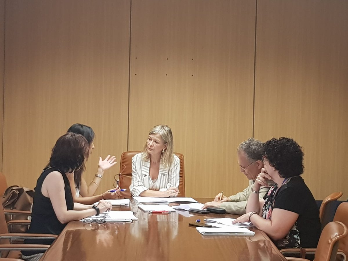 GVAjusticia's tweet photo. 📸 La Oficina de Denuncias de Violencia de Género atiende a dos mujeres al día en sus 3 primeros meses

🗣 Bravo: "El equipo psicosocial y policial especializado está favoreciendo que las mujeres venzan el miedo y no retiren la denuncia"

👉📋 https://t.co/cGwI8dQfr1 https://t.co/kpqK6co2xZ