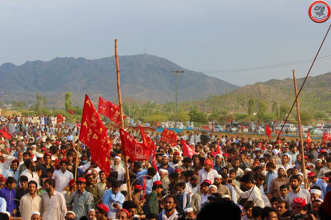 TalhaMomand's tweet photo. پنڈیالی ضلع مہمند انتخابی جلسہ عام،ملی مشر اسفندیار ولی خان کی شرکت
@BushraGohar @s_jafarshah @Palwasha_Abbas @a_siab @BachaKhanMarkaz @MianIftikharHus @AsfandyarKWali @bashir_matta @Khushal_Khattak @Khadimhussain4 @babaksardar @AyubKAsharay @sanagulzar07 @ShaguftaMalik12 https://t.co/BoXVHyEjG2