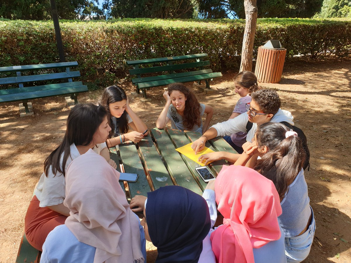 A group of <a href="/AUB_Lebanon/">American University of Beirut</a> scholarship student volunteers @UspAub, @AUBMEPI, and <a href="/AUBMCF/">AUB - Mastercard Foundation Scholars Program</a> engaged SPAAC children from the USA, Middle East, &amp; Europe and refugee students from @almaymounaeduc1 in Akkar in activities that aimed at connecting social and cultural divides