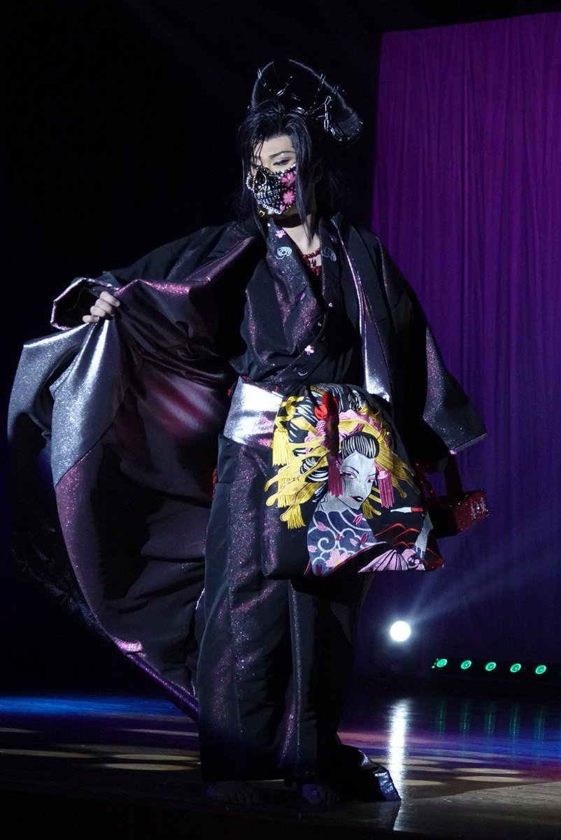 Hashtag 劇団花吹雪 Sur Twitter