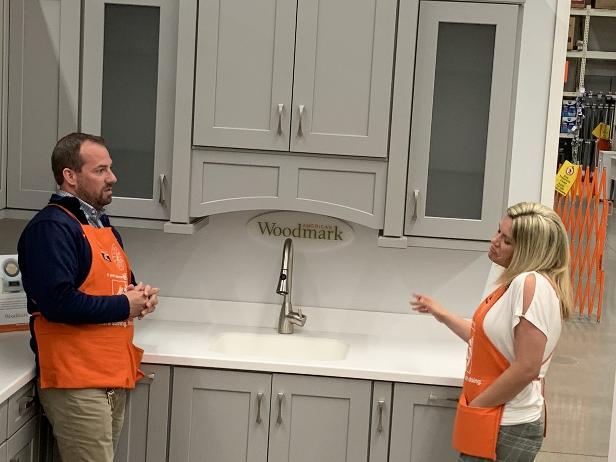 Dave_Dawber's tweet photo. Kitchen role play! Tap in and tap out all play! #TOMtraining @LorelWoodard @dougiep88 @t_renard_ @BrockDarby1 @HouleHeather  @asm212230 @AshleyYancey https://t.co/XbgivmZ3IO