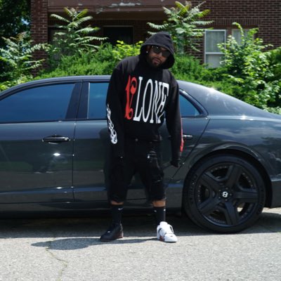 Icewear_Vezzo's tweet photo. #NewProfilePic https://t.co/Fi1GFtVpb3