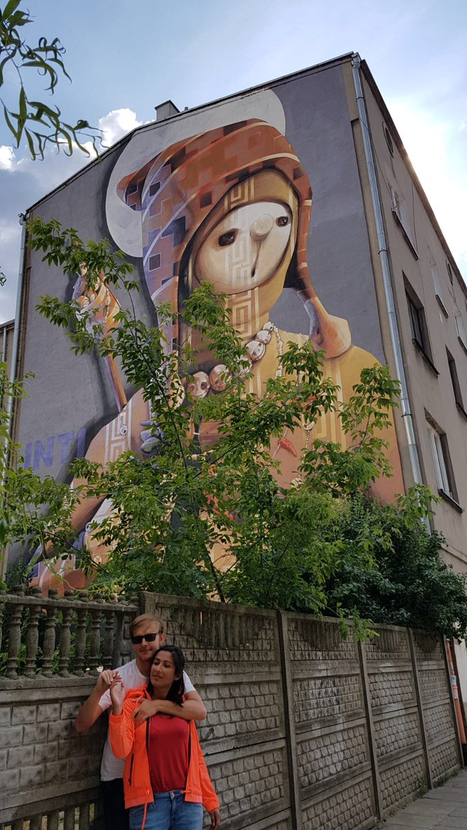 amecatalina's tweet photo. Imágenes conocidas ❤️
#IntiCastro #streetartpolandŁódź https://t.co/DbljqZKOS5