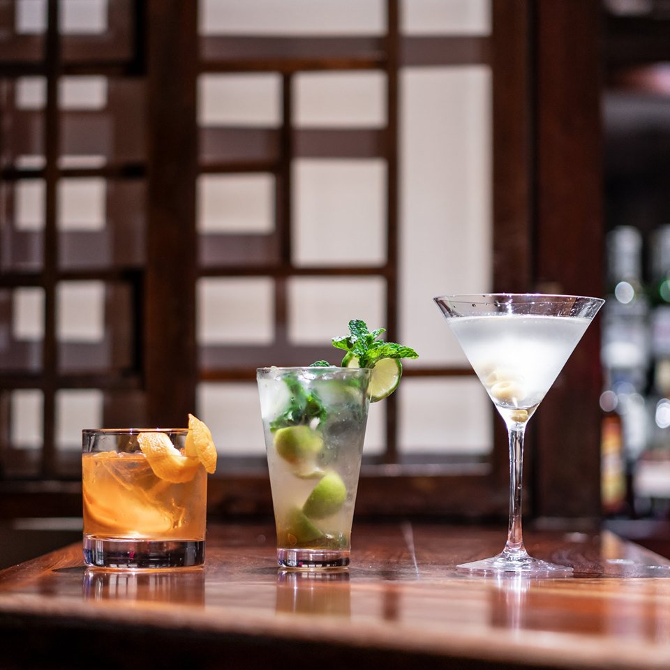SarovaStanley's tweet photo. 3 cocktails for the price of 2? 
Yes please!!! Join us daily at #exchangebar for our #cocktailoffer! https://t.co/s0YlygPMNB