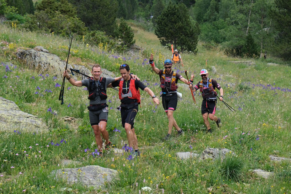 CreandSupport's tweet photo. #AUTV
⏱️Amb +1h respecte del previst, els primers equips #Eufòria @andorraultra han anat arribant a Sorteny
🔝Tots de molt bon humor
➕Imatges a l'Album Facebook
🎤Entrevistes als Stories d'#instagram
#SupportingTrailRunning
©Diana Martin/Crèdit Andorrà Supporting https://t.co/9bbv306wpK