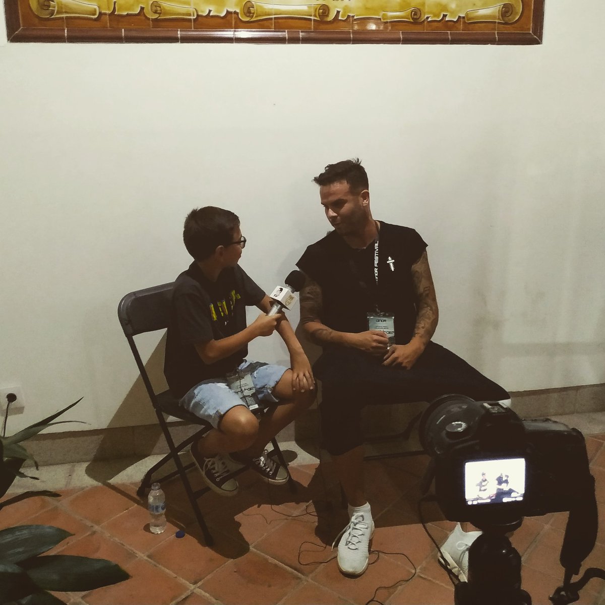 VarocMusic's tweet photo. This moment with @carloschaparro_ was incredible! THANKS Carlos for your time at #UNDERFEST to be with me a few minutes! A learnt Many things from you! You are an idol for me!
THANK YOU!!!
#Varoc #Tdahpower #CarlosChaparro #Trujillo #Interview #Idol #SpecialMoments #Thanks https://t.co/2PKxAGeNjK