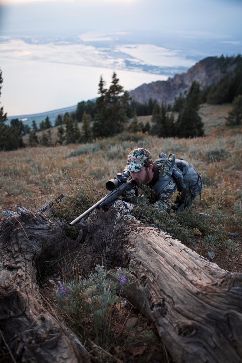 sigsauerhunting's tweet image. Designed for traditional hunting rifles as well as common MSR platforms, the WHISKEY5 5 – 25x52 mm riflescope is the premium solution for extended long range scenarios, as well as recreational shooting across a wide range of calibers. #WHISKEY5 #SIGOPTICS #neversettle