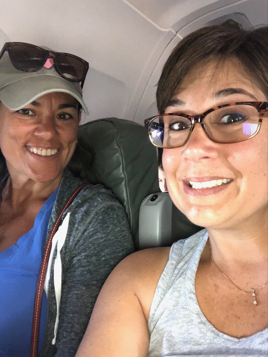 CindyJStO's tweet photo. @JetBlue looking forward to a #bff weekend and watching some #hpvolleyball on flight 959 seats 15E &amp; 15F #tweetyourseat. Attendant staff has been #5star!! https://t.co/kZpRR7HdUH
