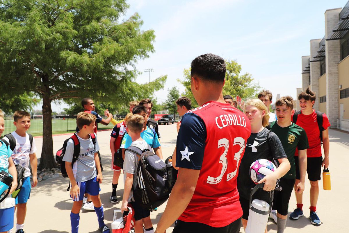 FCDCamps's tweet photo. Some of our Residential campers got a chance to meet a couple FC Dallas players yesterday. Thanks @ReggieCannon15 and @Edwincerrillo !!!❤️💙⚽️ https://t.co/A1jACgrCsT