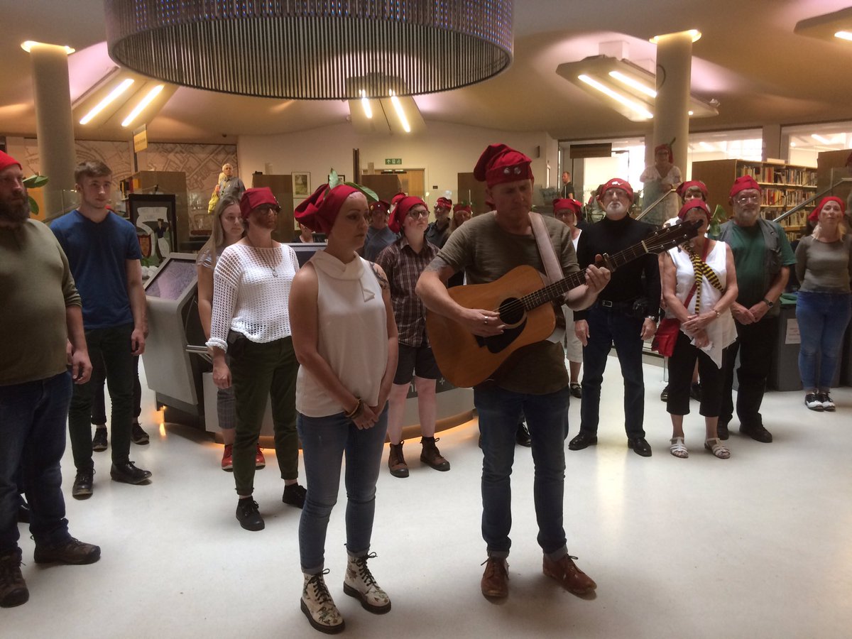 We’ve been <a href="/greatermcr/">Greater Manchester Combined Authority</a> Library with Oakenhoof <a href="/CleverClogger/">Oakenhoof</a> <a href="/Tom_Besford/">Tom Besford is on Bluesky</a> <a href="/WodgeyBoy/">Paul Woodhead</a> <a href="/HelsDavies/">Helen Davies</a> performing #peterloo piece #StrongerTogether from acorns to mighty oaks, particularly enjoyed ftt!