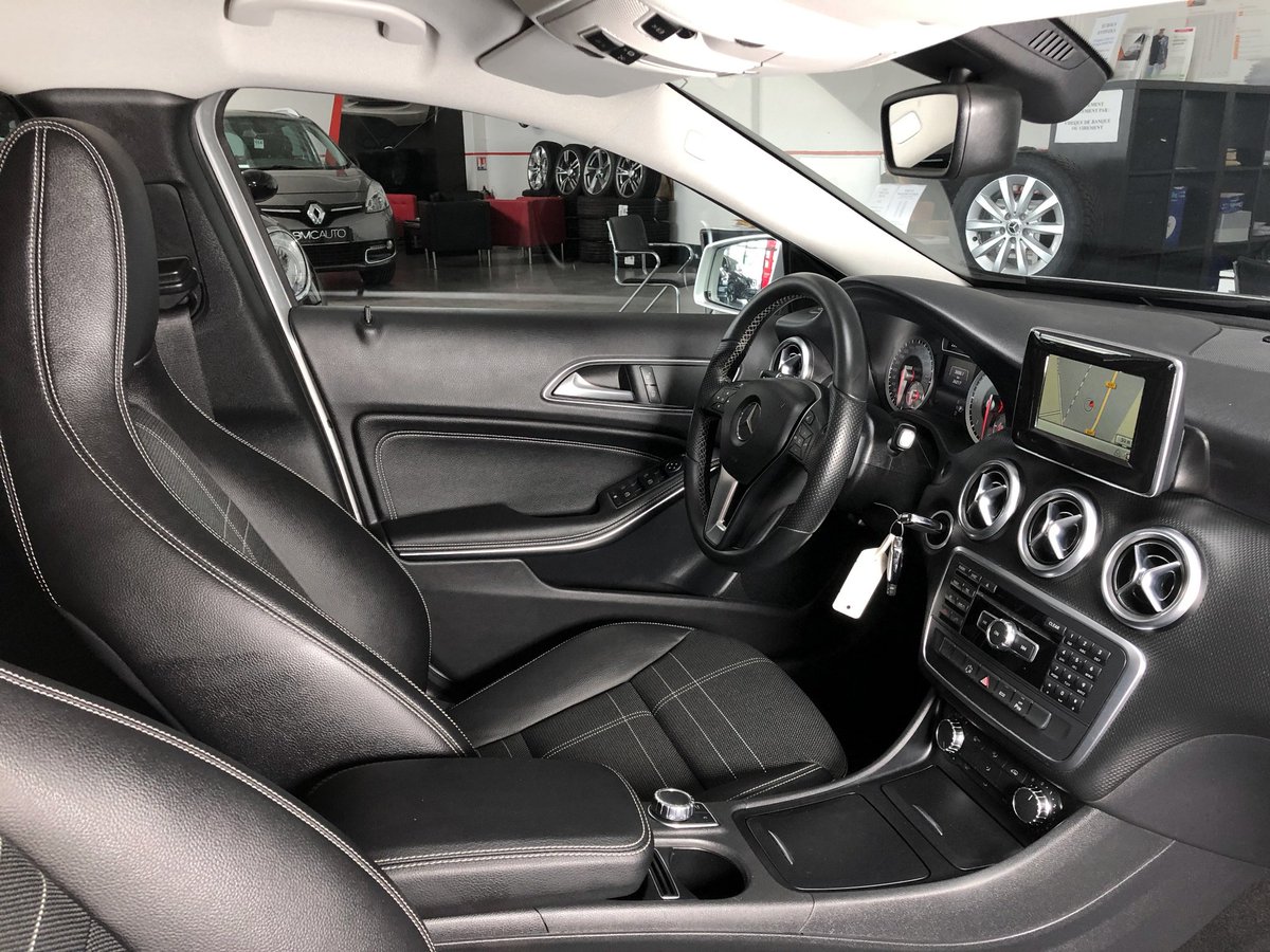 BMCAUTO59's tweet photo. #Bmcauto #Mercedes Classe A 180 Cdi 7G-Dct Xénon/ParkTronic/Semi Cuir Sport/Gps/Tél/Bluetooth Audio/Régul/Double Echappement/Ja17p 1°Main
36250Km - 03/2015 Prix: 18990€
Plus d'infos sur notre site: https://t.co/fYfeH4YCEc
#MercedesBenz #Mercedesfrance #Amg #PackAmg #MercedesAmg https://t.co/YoqUl3NzP4