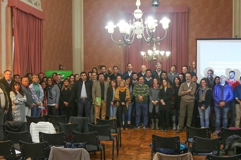 luiscastiella's tweet photo. Ayer en San Pedro, PBA @MunicipalidadSP Una excelente charla sobre #Planificacion y #SmartCities con @INAPArgentina @ModernizacionAR y #MesasdeDialogo @BAProvincia #IVProgramaFederal https://t.co/WtudbtBNZS