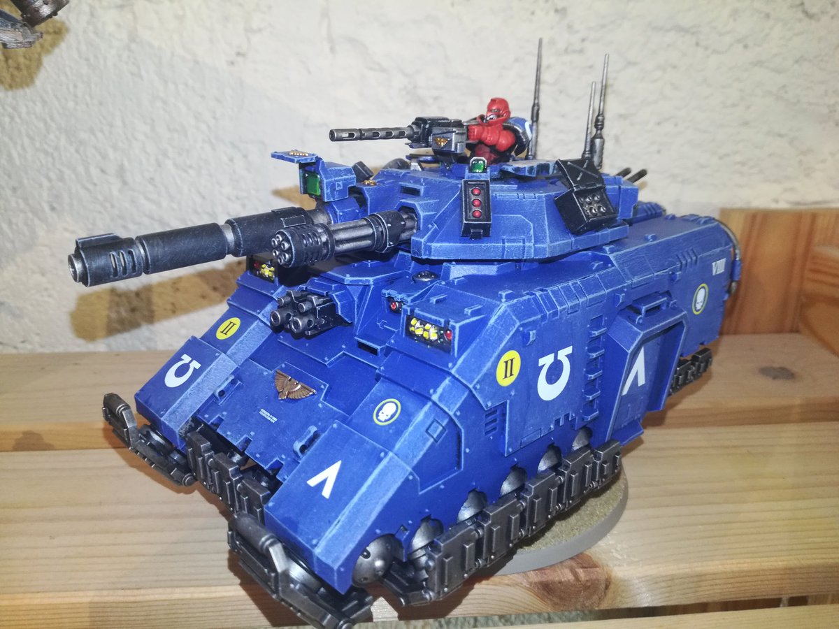 A Repulsor Executioner for me!
#Warmongers #PaintingWarhammer #warhammer40k #warhammer40000 #spacemarines #ultramarines #repulsorexecutioner #GamesWorkshop #gargoylesplinthpaintingstudio